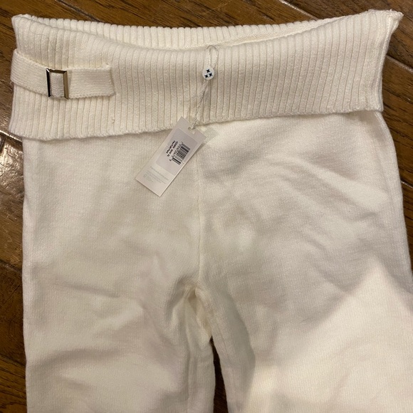 New!💕 Frankie’s Bikini set 💕Fleur cloud low rise knit pants Aimee cloud hoodie - Picture 5 of 10